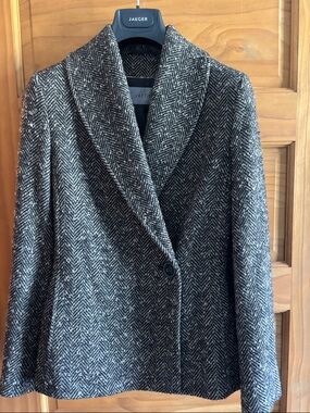 Jaeger Women's Brown-Tan Herringbone Wool Blend Jacket